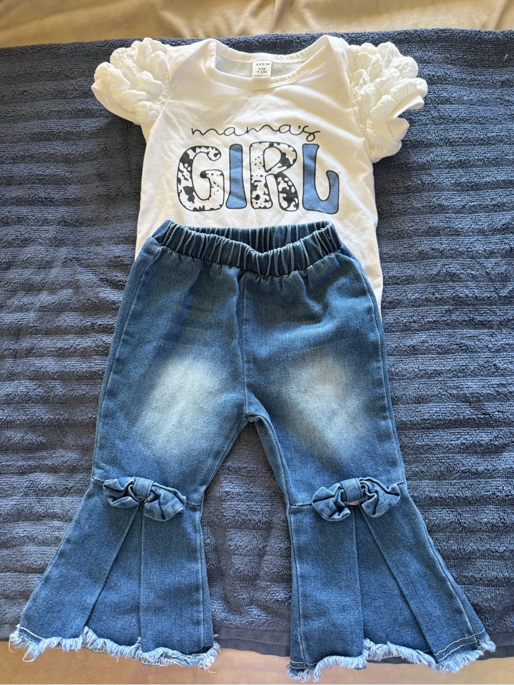 Mama’s Girl Baby Girl 2-Piece Outfit Set